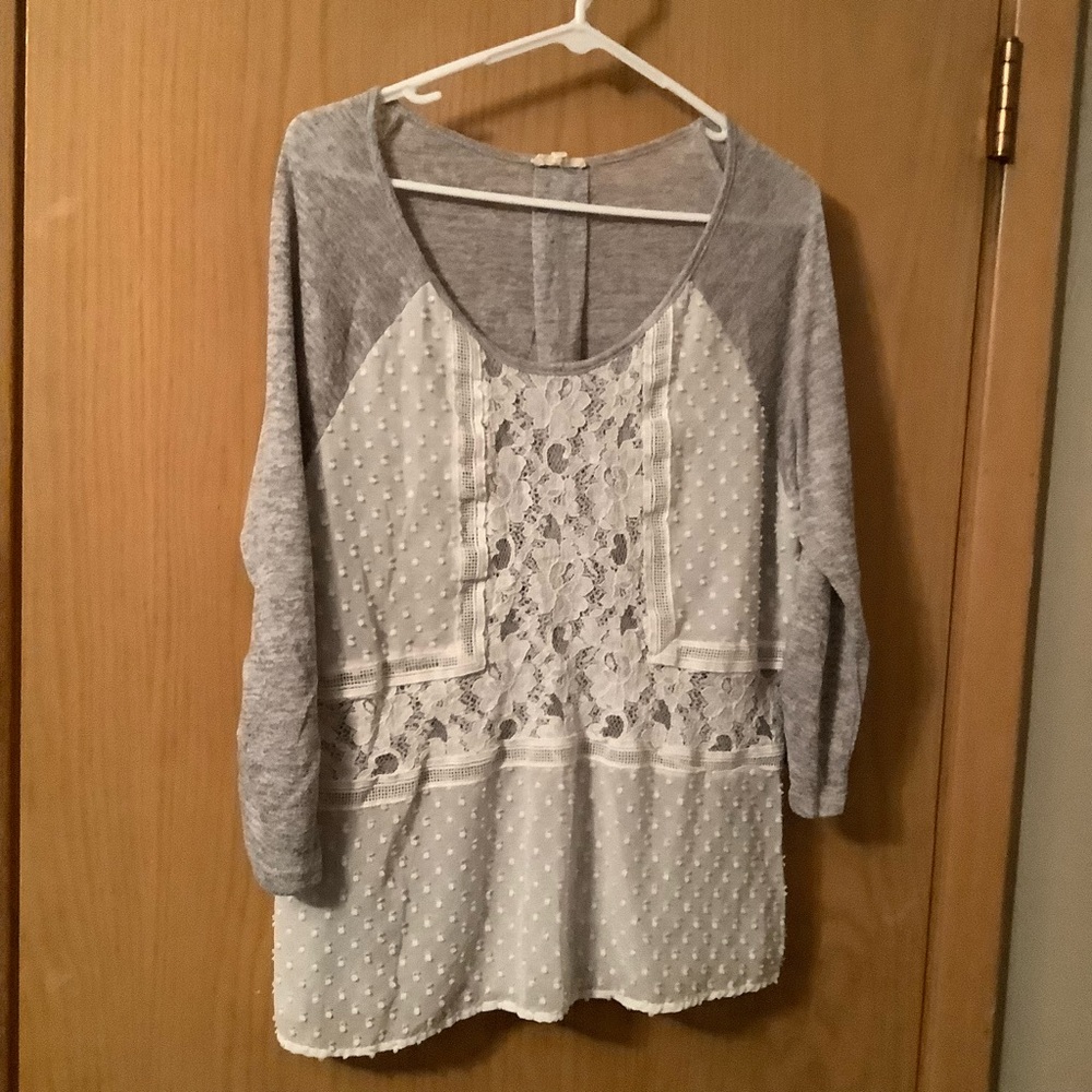 Unique womens top by Mystree. Size L